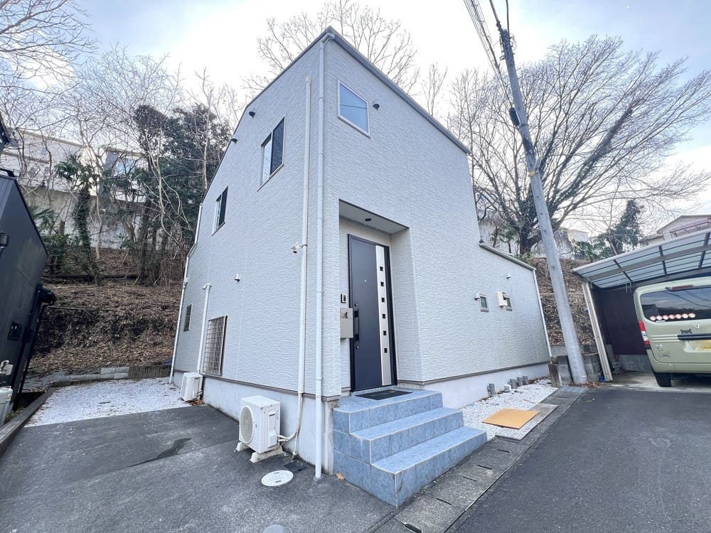 厚木市飯山南4丁目 中古一戸建て